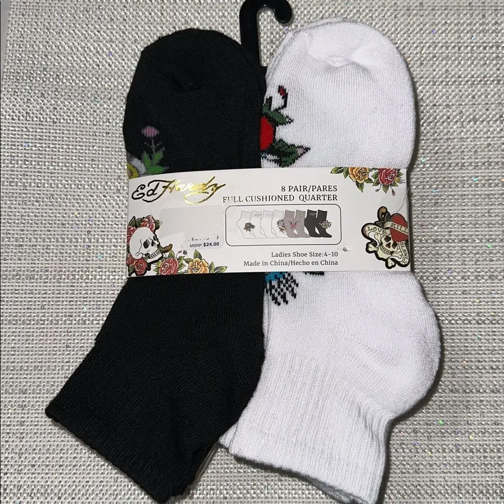 Ed Hardy White Black Tan Super Soft Tattoo Art Cushioned Quarter Socks 8 pack